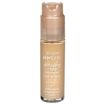 Revlon SkinLights Diffusing Tint Foundation, SPF 15, Ivory 01, 1 Fluid Ounce (29.5 ml)