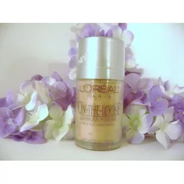 L'Oreal On-the-Loose Luminous Powder for Face and Body in Amber Glow 0.25oz