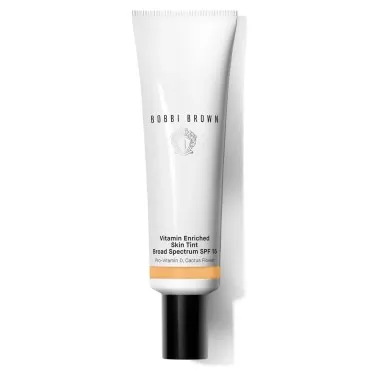 Bobbi Brown Vitamin Enriched Skin Tinted Moisturiz...
