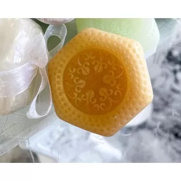 Lady Primrose, Royal Extract Dual Pour Soap Trio (Set of 3 Soaps, 3 Ounces Each)