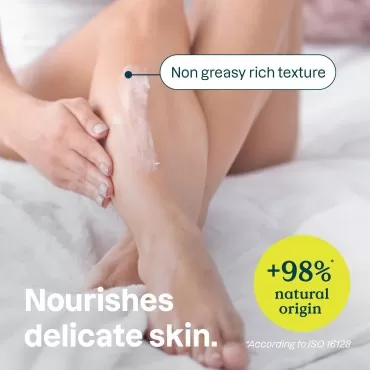 ATTITUDE Extra Gentle Body Lotion for Sensitive Skin Enriched with Oat, EWG Verified, Hypoallergenic, Vegan and Cruelty-free, Unscented, 16 Fl Oz