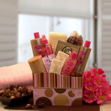 A Day At The Spa for Her Gift Set GiftBasketsAssoc...