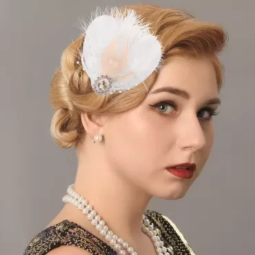Gortin 1920s Headpiece Pearl Bride Wedding Feather Hair Clip White Great Gatsby Hair Accessory Art Deco Flapper Headbands Rhiestone 20s Headwear Party Prom Flapper Hair Clips for Women and Girls