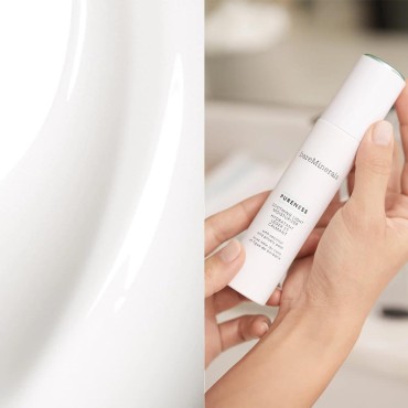 bareMinerals Pureness Soothing Light Moisturizer f...