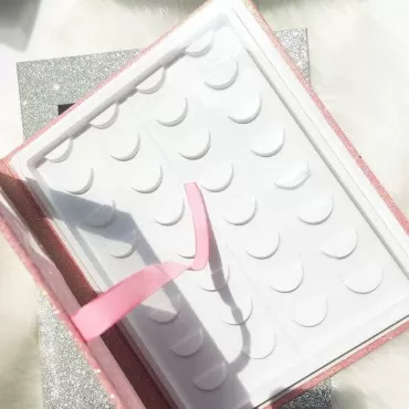 Eyelash Storage Book, 16 Pairs Lash Storage Organizer, Glitter Paper Eyelash Display Case, Portable Makeup Flash Lash Empty Box (Pink)