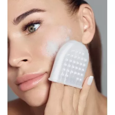 2 Mini Gloves Mini Glow Soft Silicone Facial Clean...