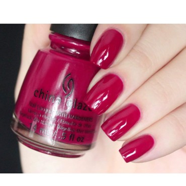 China Glaze Nail Polish, Seduce Me, 0.5 Ounce...