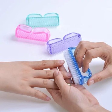 4 Pcs Nail Brush for daily Use - 4 Different Kinds of Fingernail brush with Plastic Handle Nail brush for cleaning Fingernails - Easy to use Nail Scrub brush - Nail Cleaner Nail brushes for Hands Feet