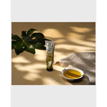 The Body Shop Hemp Foot Protector - Protecting & H...