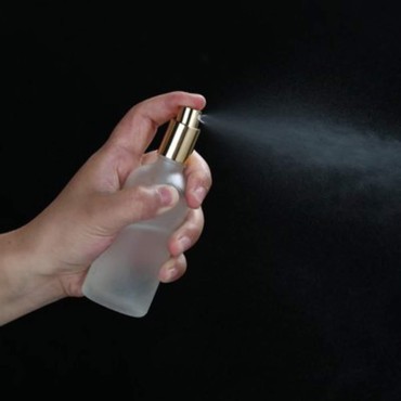 Frosted Glass Spray Bottle 4 Pcs Fine Mist Atomizer Fragrance Perfume Empty Bottles Aromatherapy Cosmetic Containers With Gold Sprayer (50ml/1.7oz)