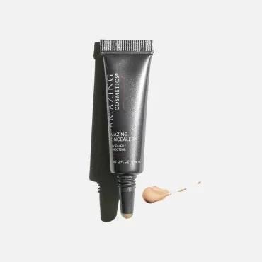 AmazingCosmetics Amazing Concealer & Line Smoother...