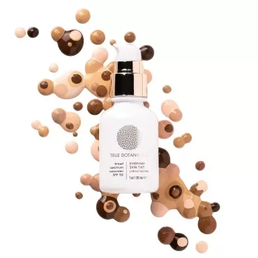 True Botanicals - Everyday Skin Tint SPF 30 | Clea...