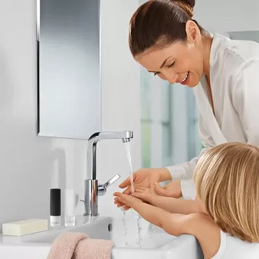 Wonsea 4 pack Travel Bottles for Toiletries TSA Approved Leak Proof containers BPA Free Travel conditioner Silicone Travel size bottles shampoo container 3oz Travel bottle with bag (Blue and Black)