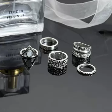 Edary Vintage Flower Carved Rings Pattern Ring Silver Joint Knuckle Rings Set for Women and Girls.(5PCS)