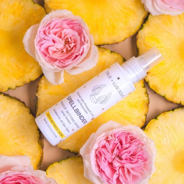 True + Luscious Spellbinder Setting Spray for Make...