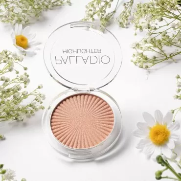 Palladio Sunkissed Highlighter, Creamy Soft Makeup Powder, Radiant Shades, Sculpts and Defines Facial Glow, Highlights, Achieves a Luminous Natural Glow, Long Lasting, Sunset
