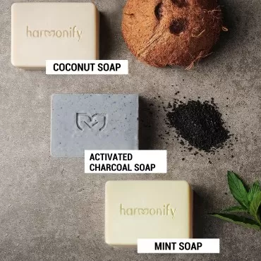 HARMONIFY All Natural Set of 3 Soap Bars, Mint, Coconut, Actived Charcoal with Wooden Soap Dish, Assortment of Hand-Made Soaps, Skin Revitalizing, Moisturizing, Healthy, Made in Europe