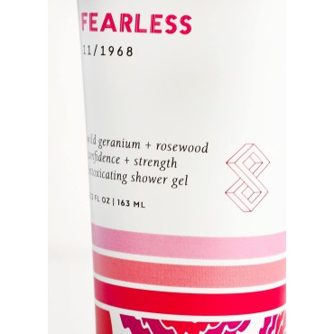 Infinite She Fearless Intoxicating Shower Gel | Bold, Body Wash | Gently Cleanses, Conditions, and Moisturizes Skin | 5.5 fl oz / 163 ml