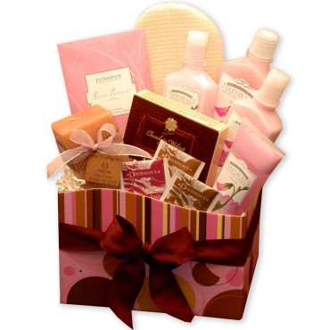 A Day At The Spa for Her Gift Set GiftBasketsAssoc...