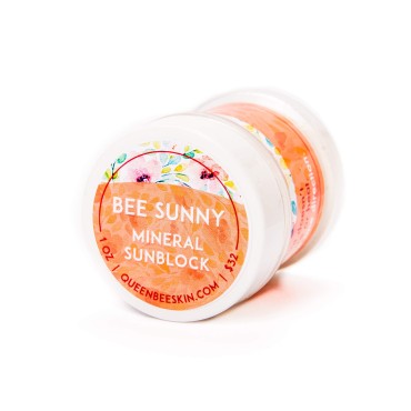 Bee Sunny Sport SPF 35 Mineral Powder Sunscreen Zinc Oxide & Titanium Big Jar from Queen Bee