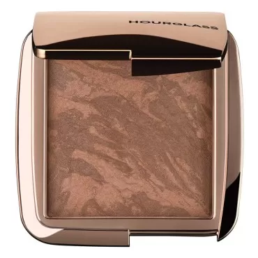 Hourglass Ambient Lighting Bronzer in Radiant Bron...