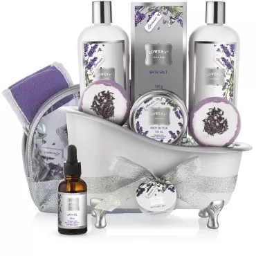 Christmas Bath Gift Basket Set for Women: Relaxing...